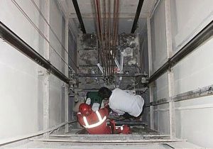 سقوط به چاه آسانسور موجب مرگ کارگر ساختمانی در میاندوآب شد