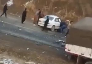 تصادف سمند و خاور در جاده برهان یک کشته و یک زخمی برجای گذاشت